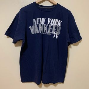 Genuine Merchandise Shirts - Genuine merchandise New York Yankees t-shirt, XL Genuine Merchandise Shirts - Genuine merchandise New York Yankees t-shirt, XL